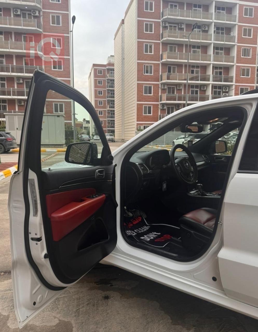 جيب جراند شيروكي